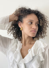 Load image into Gallery viewer, Orecchini dorati YSL
