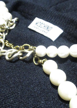 Load image into Gallery viewer, Maglione collane MOSCHINO
