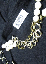 Load image into Gallery viewer, Maglione collane MOSCHINO
