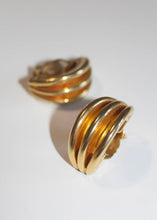 Load image into Gallery viewer, Orecchini dorati YSL
