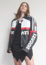 Load image into Gallery viewer, Giacca moto DUCATI
